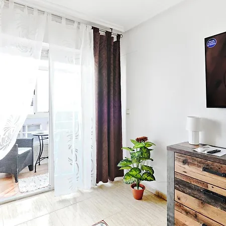 Аcogedor Apartamento De Dos Dormitorios En Torrevieja Extérieur photo